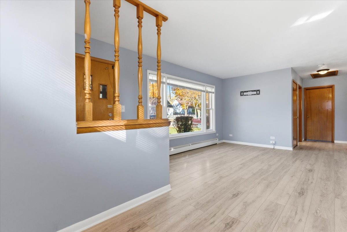 2311 Horeb Avenue, Zion, IL 60099