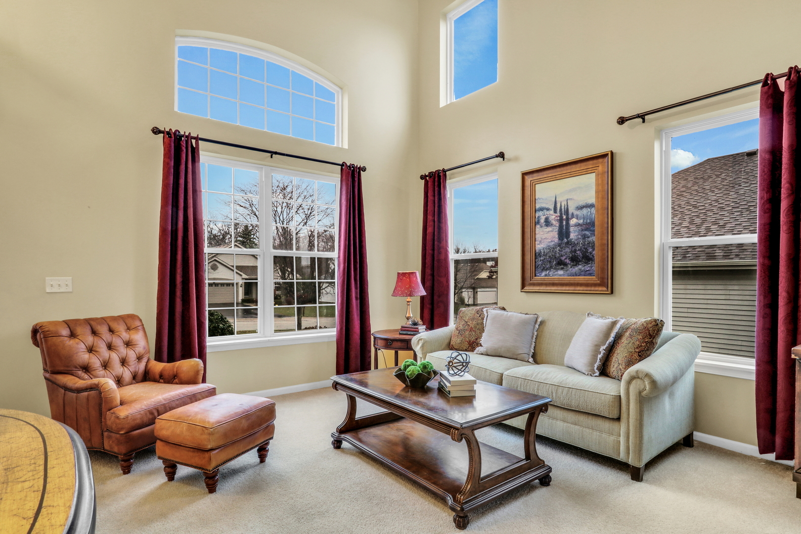 77 BRIDLEPATH Drive, Lindenhurst, IL 60046