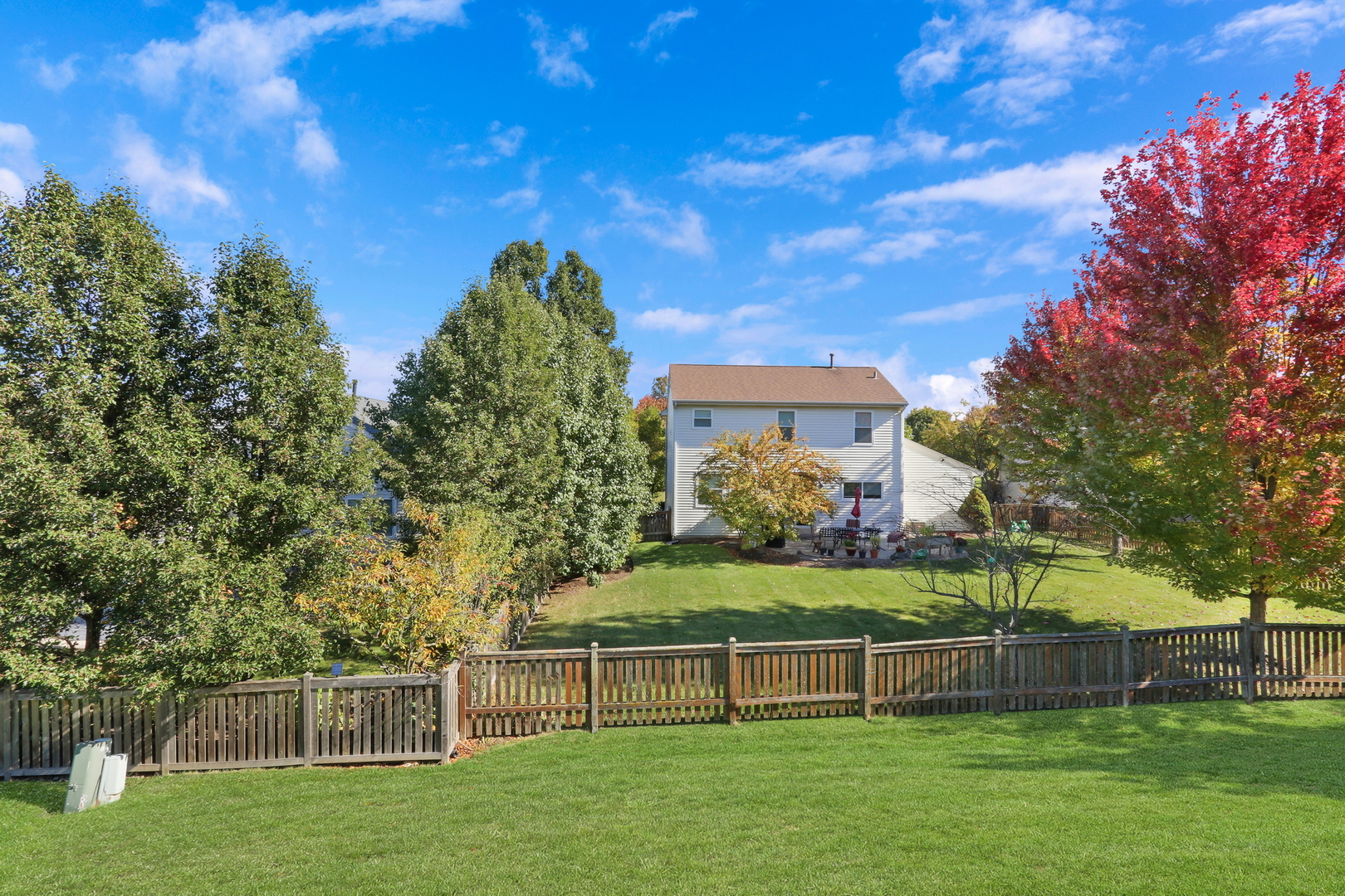 77 BRIDLEPATH Drive, Lindenhurst, IL 60046