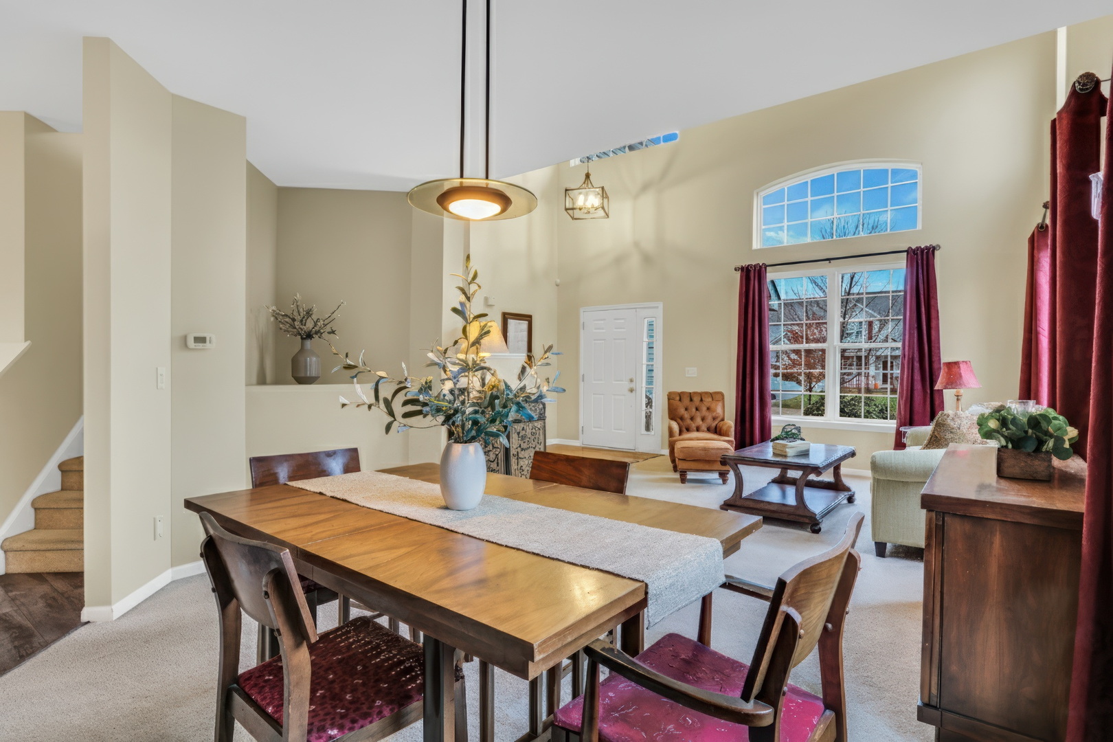 77 BRIDLEPATH Drive, Lindenhurst, IL 60046