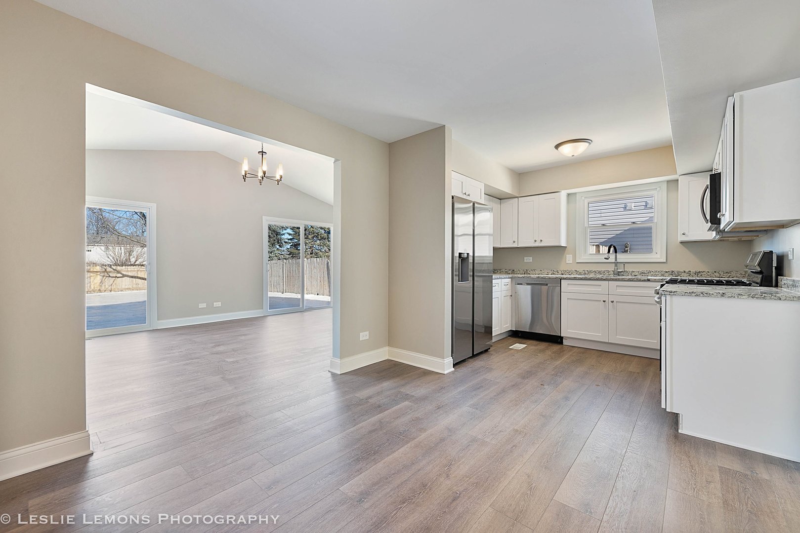 2970 MIDDLEBURY Court, Aurora, IL 60504