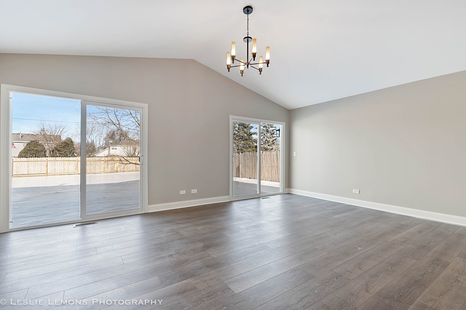 2970 MIDDLEBURY Court, Aurora, IL 60504