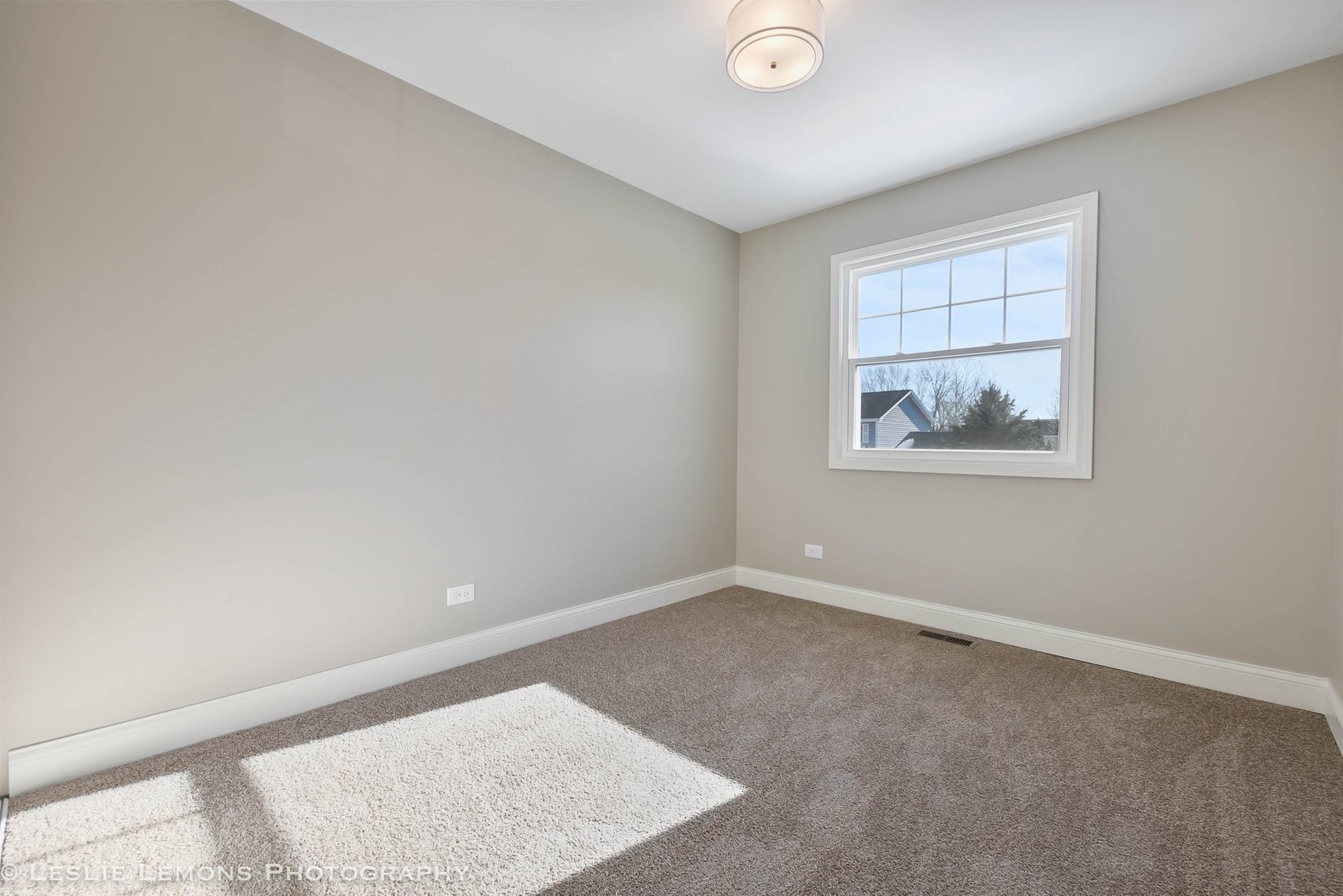 2970 MIDDLEBURY Court, Aurora, IL 60504