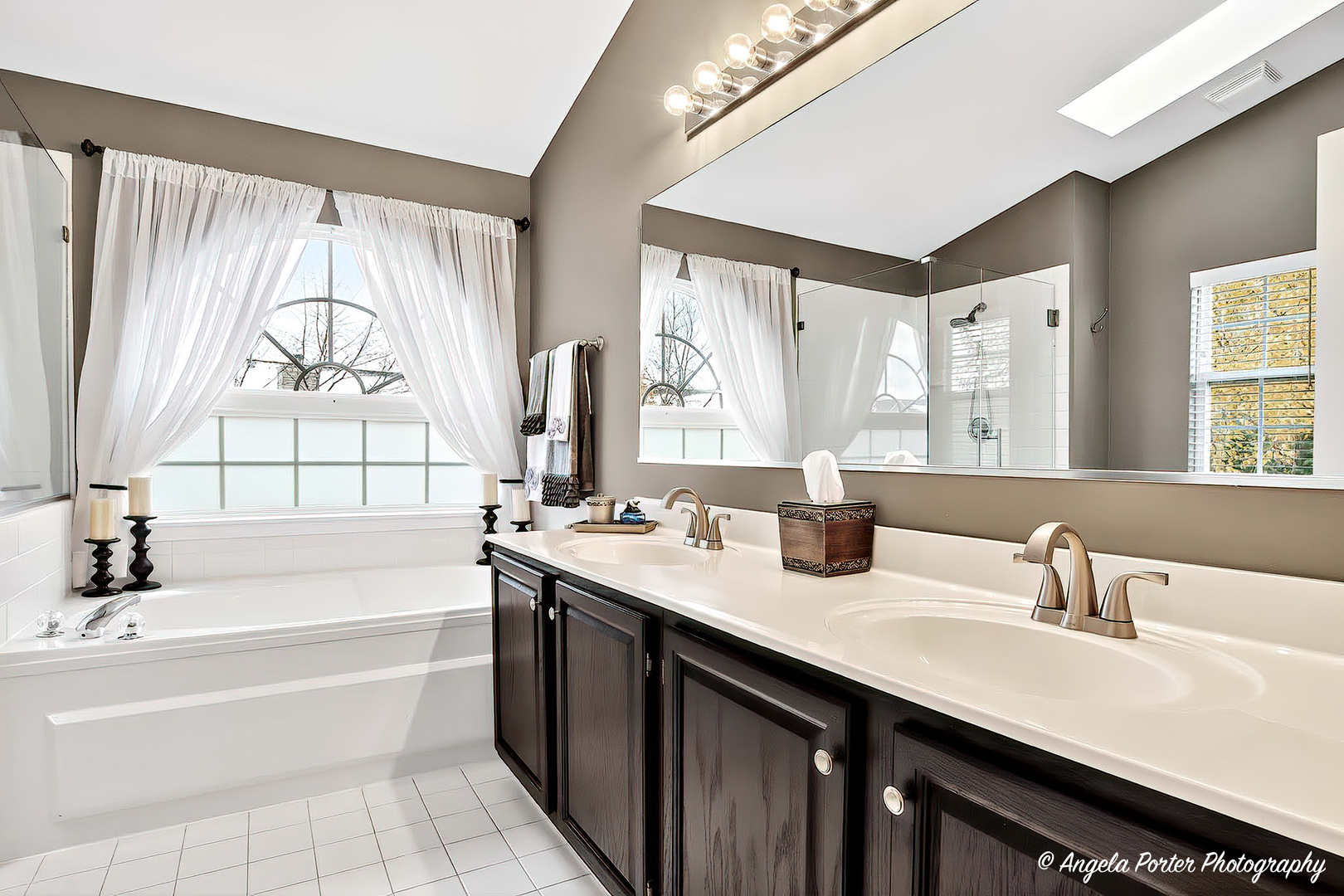 18863 W Wooddale Trail, Lake Villa, IL 60046