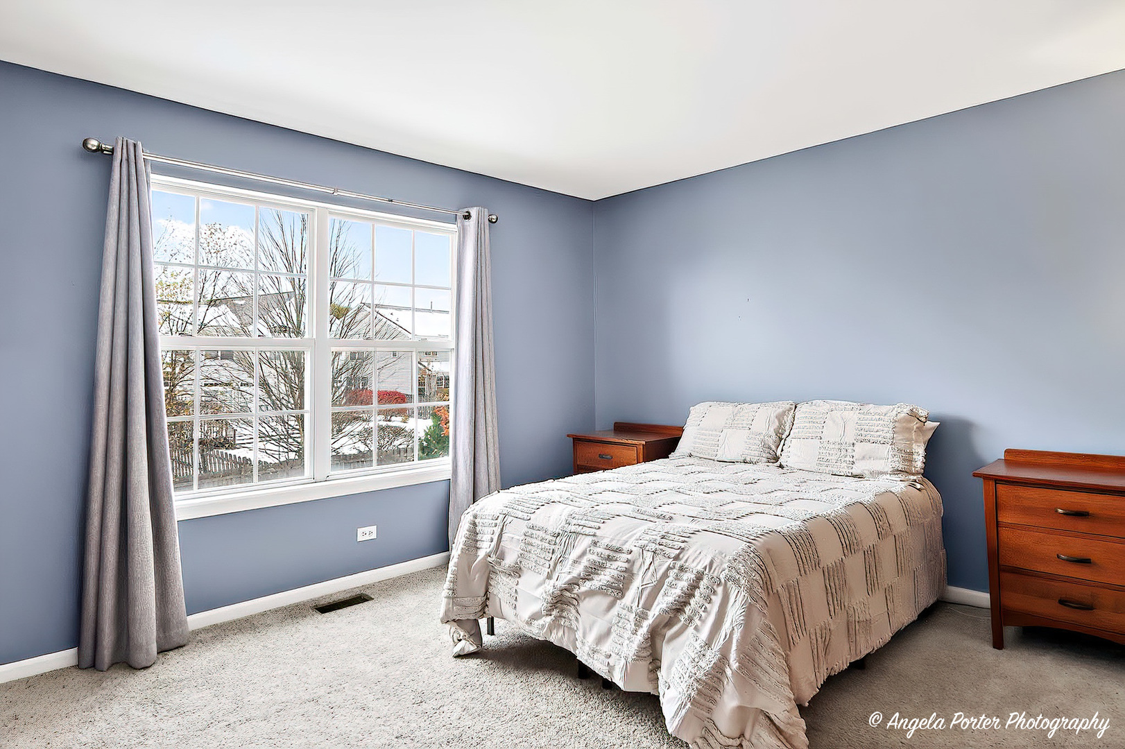 18863 W Wooddale Trail, Lake Villa, IL 60046