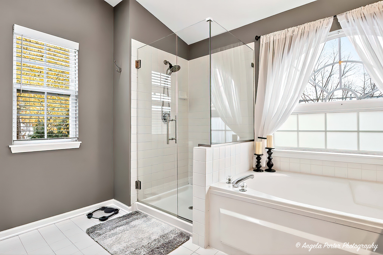 18863 W Wooddale Trail, Lake Villa, IL 60046