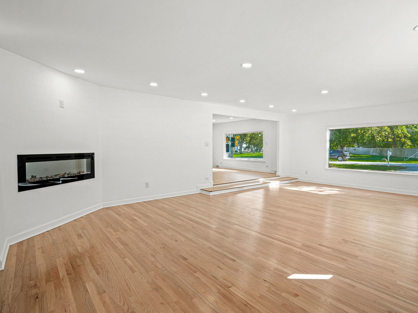 3824 Sunset Avenue, Markham, IL 60428