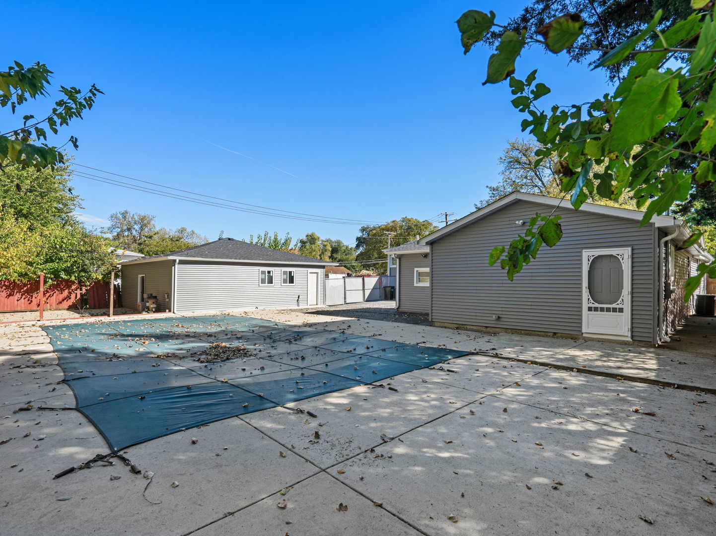 3824 Sunset Avenue, Markham, IL 60428