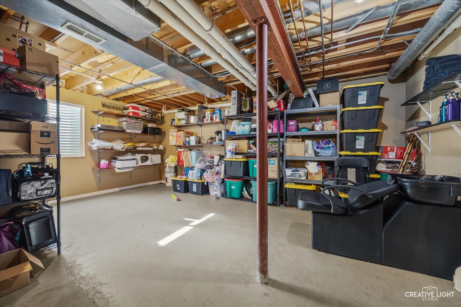 945 Wyndham Drive, South Elgin, IL 60177