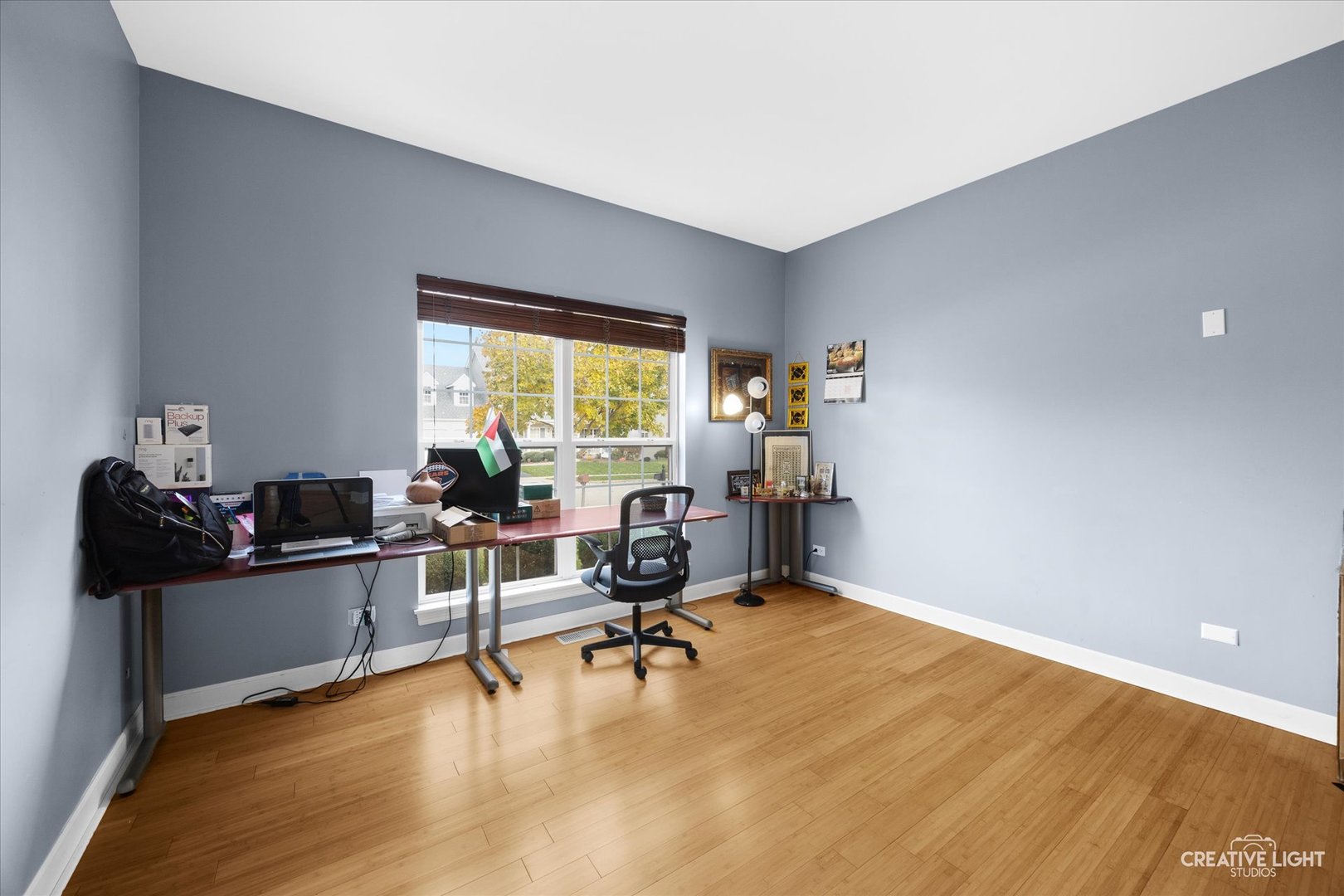 945 Wyndham Drive, South Elgin, IL 60177