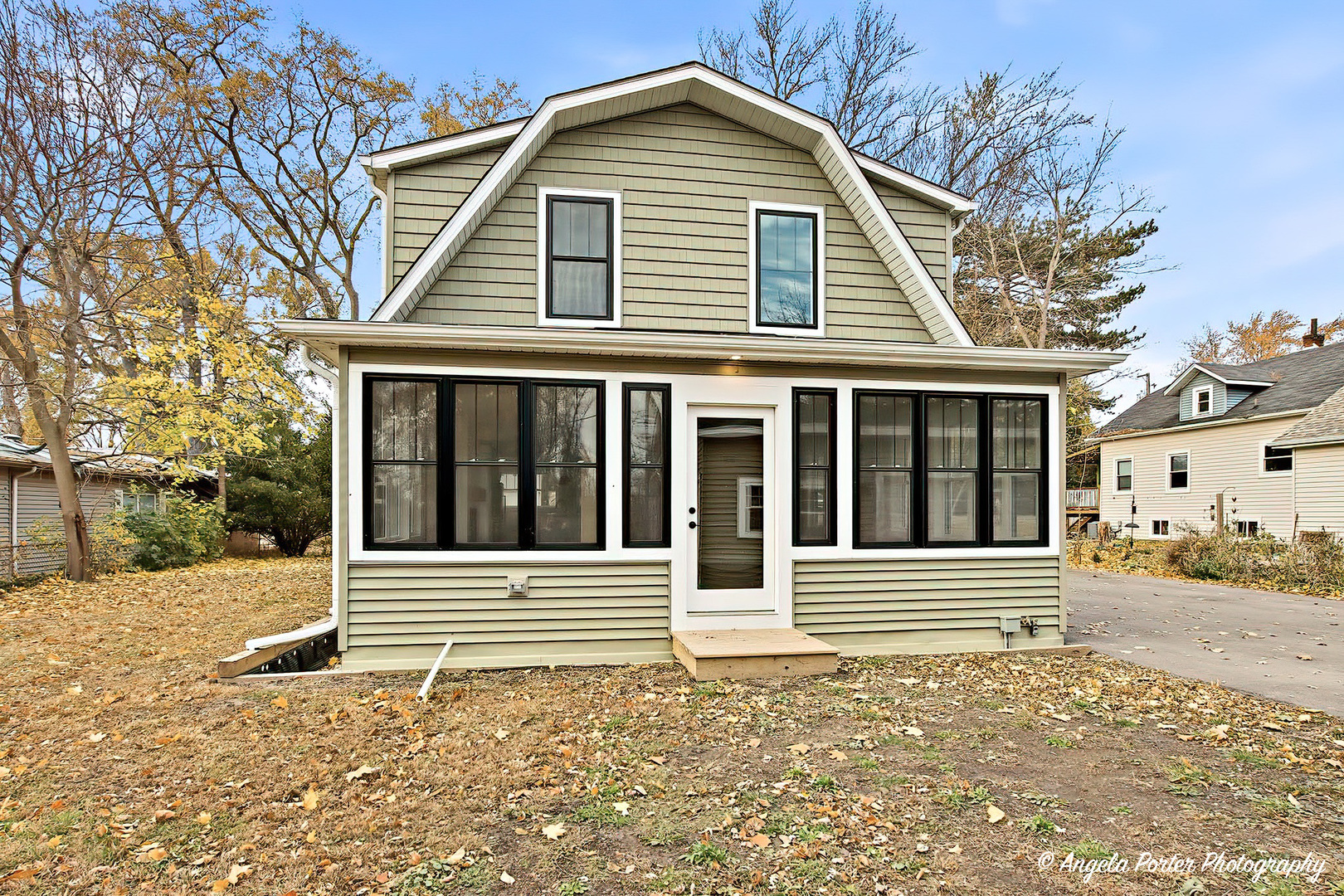 37925 N Lake Vista Terrace, Spring Grove, IL 60081