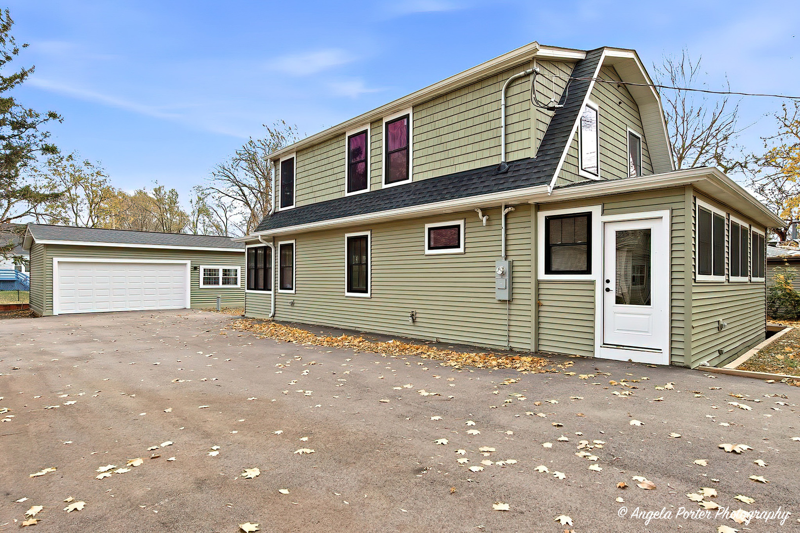 37925 N Lake Vista Terrace, Spring Grove, IL 60081