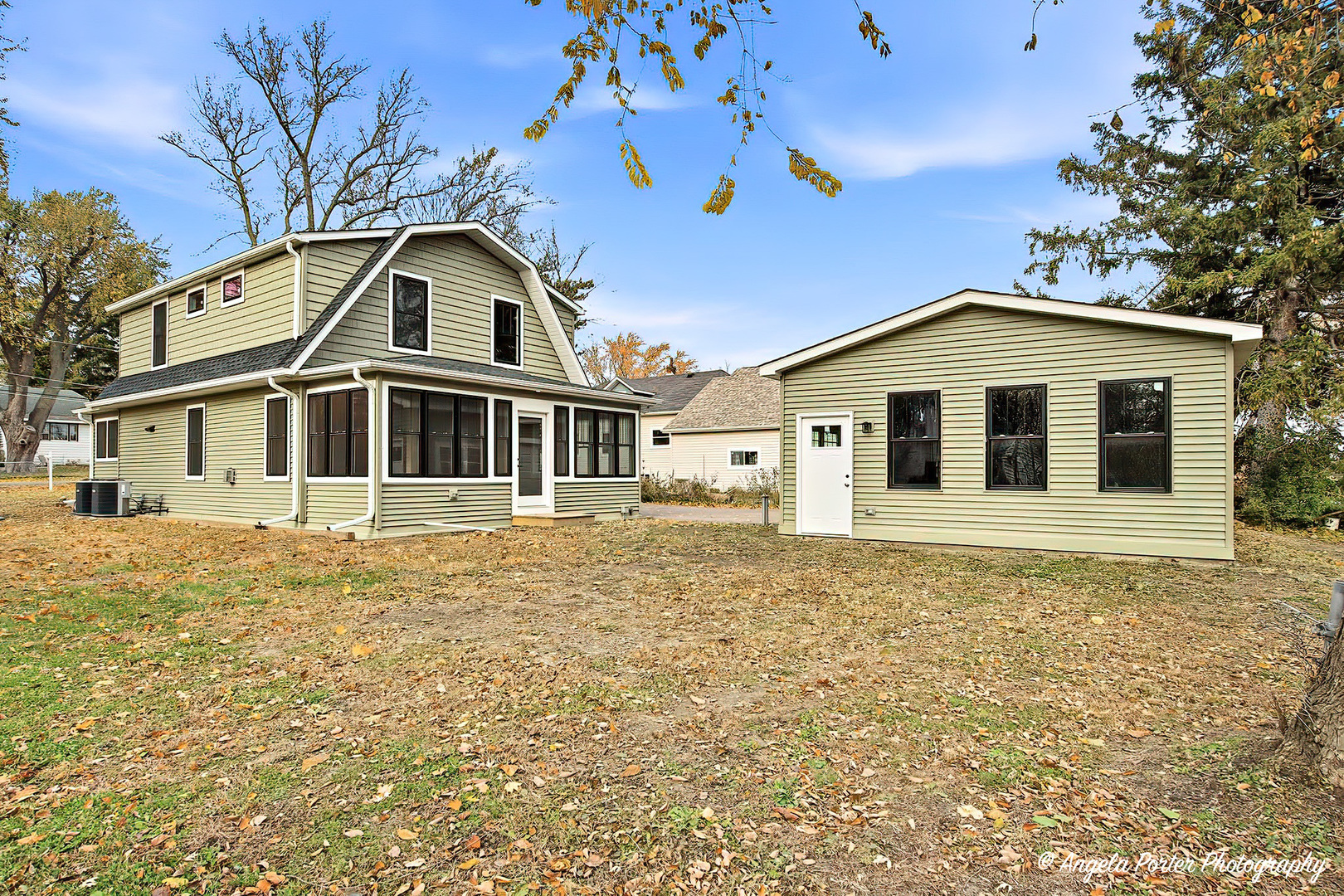 37925 N Lake Vista Terrace, Spring Grove, IL 60081