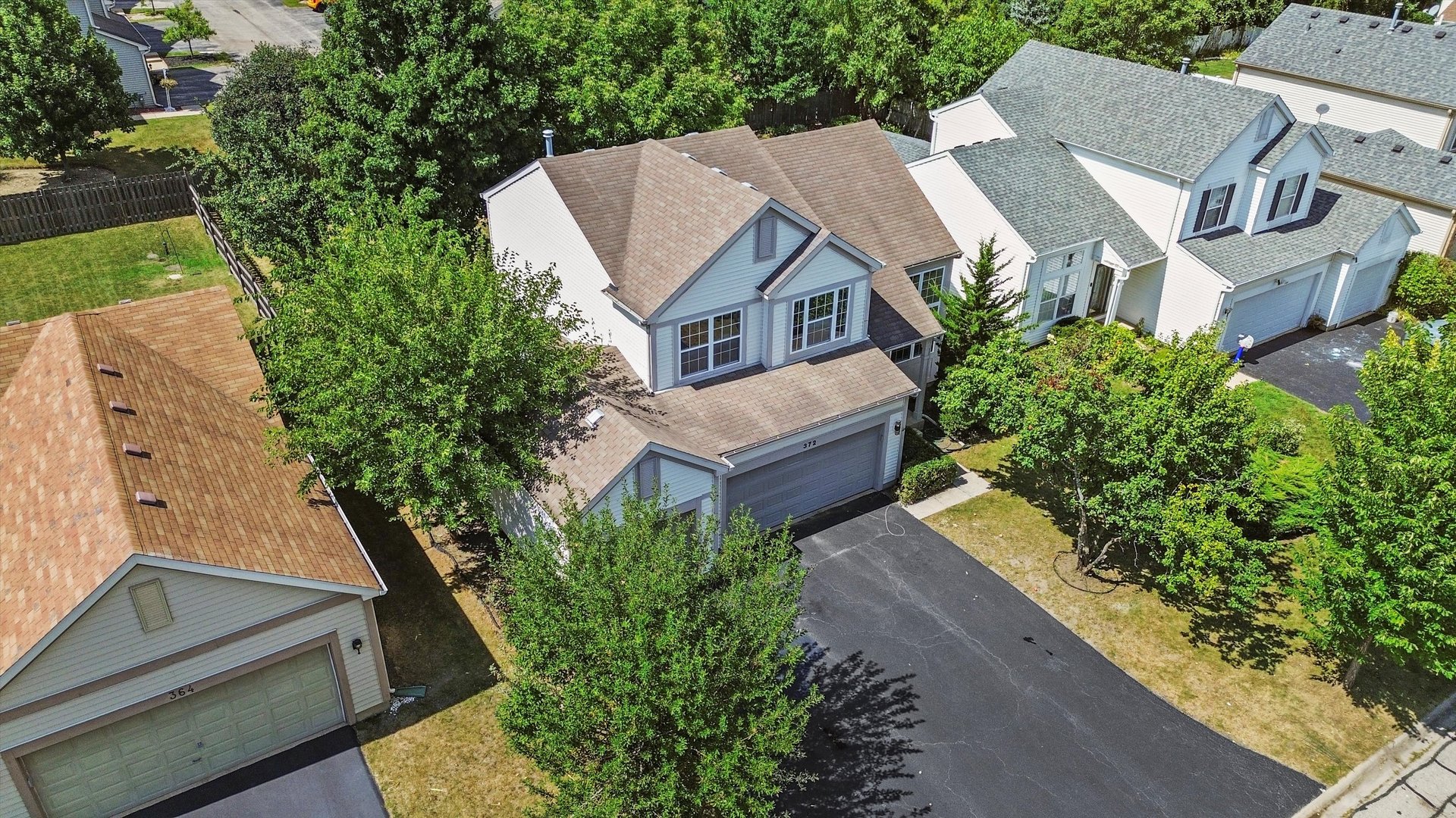 372 White Tail Drive, Grayslake, IL 60030