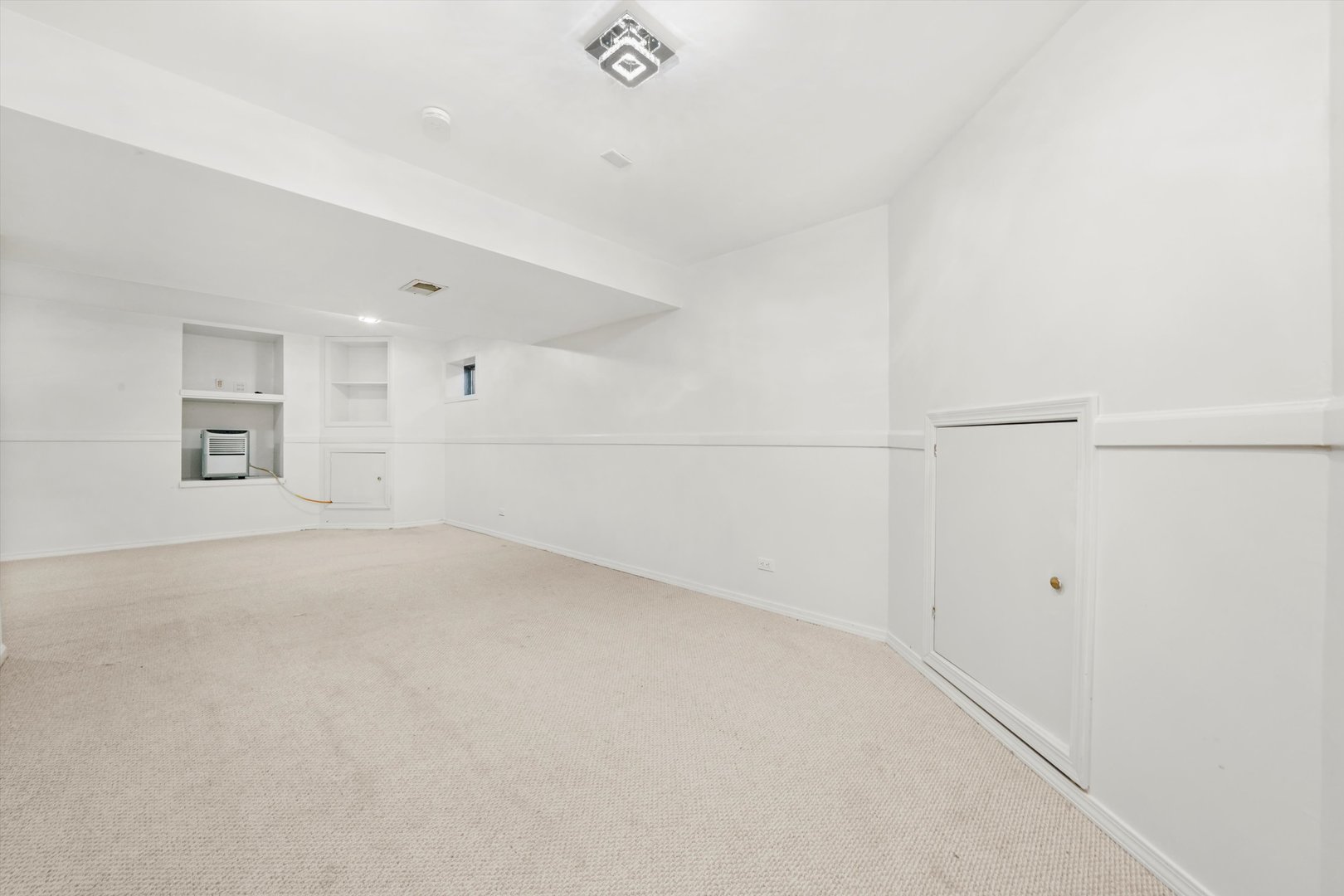 372 White Tail Drive, Grayslake, IL 60030