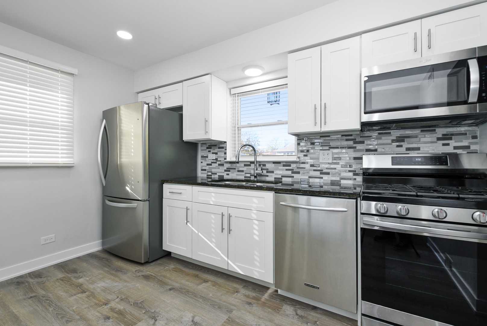 10838 S Neenah Avenue, Worth, IL 60482