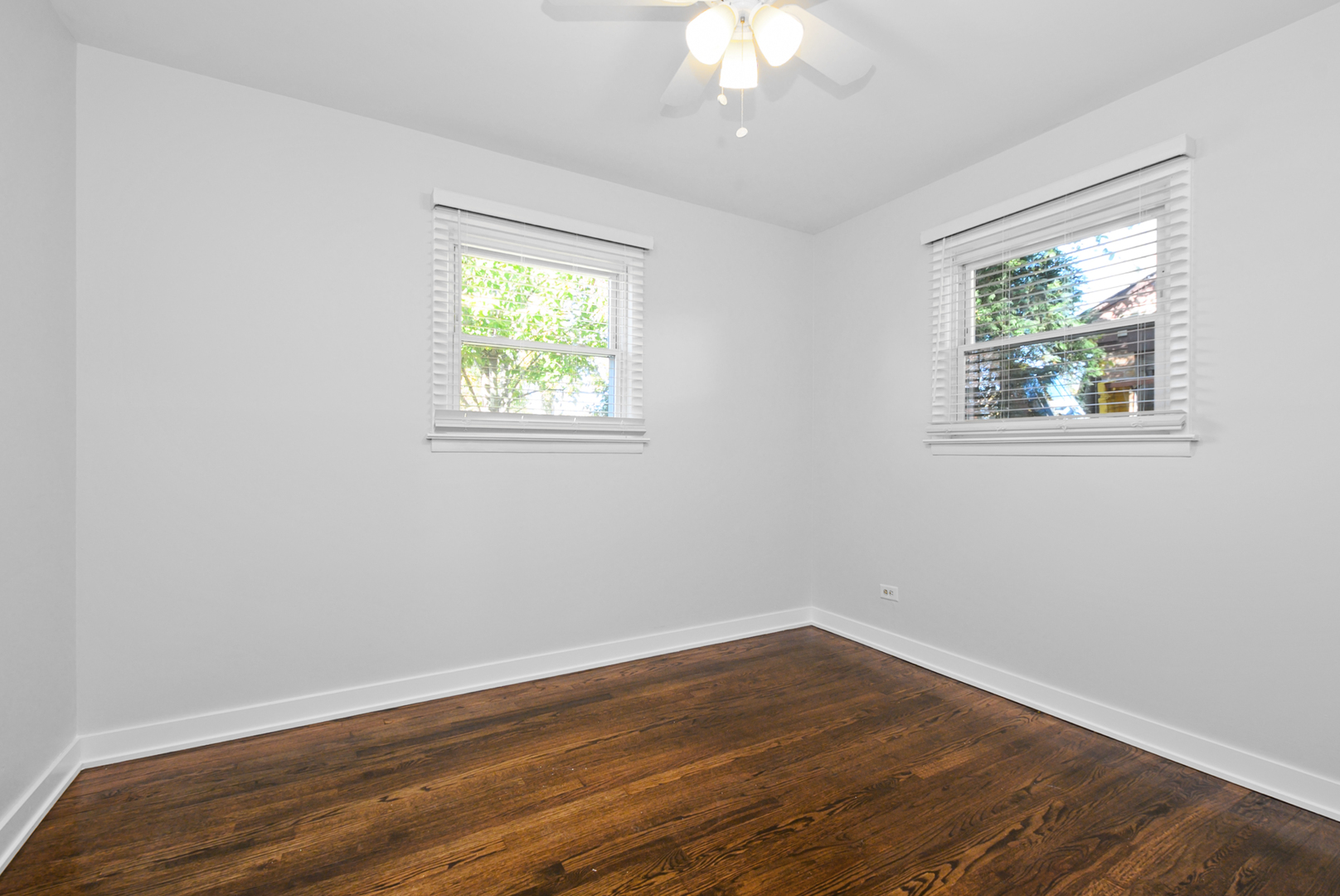 10838 S Neenah Avenue, Worth, IL 60482