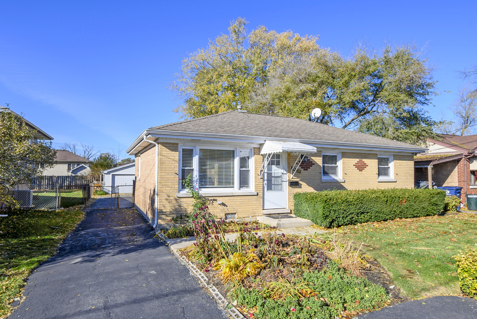 10838 S Neenah Avenue, Worth, IL 60482