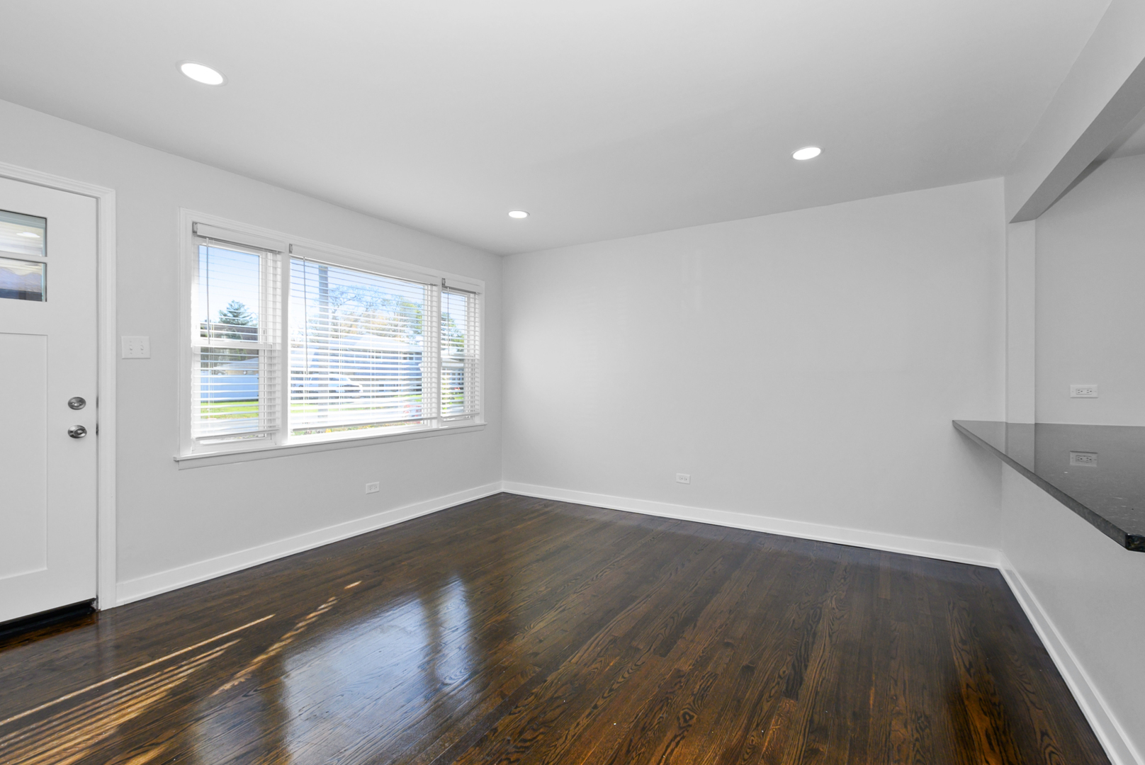 10838 S Neenah Avenue, Worth, IL 60482