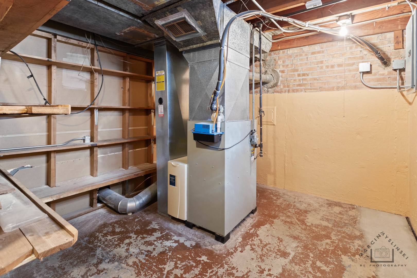 4709 N Odell Avenue, Harwood Heights, IL 60706