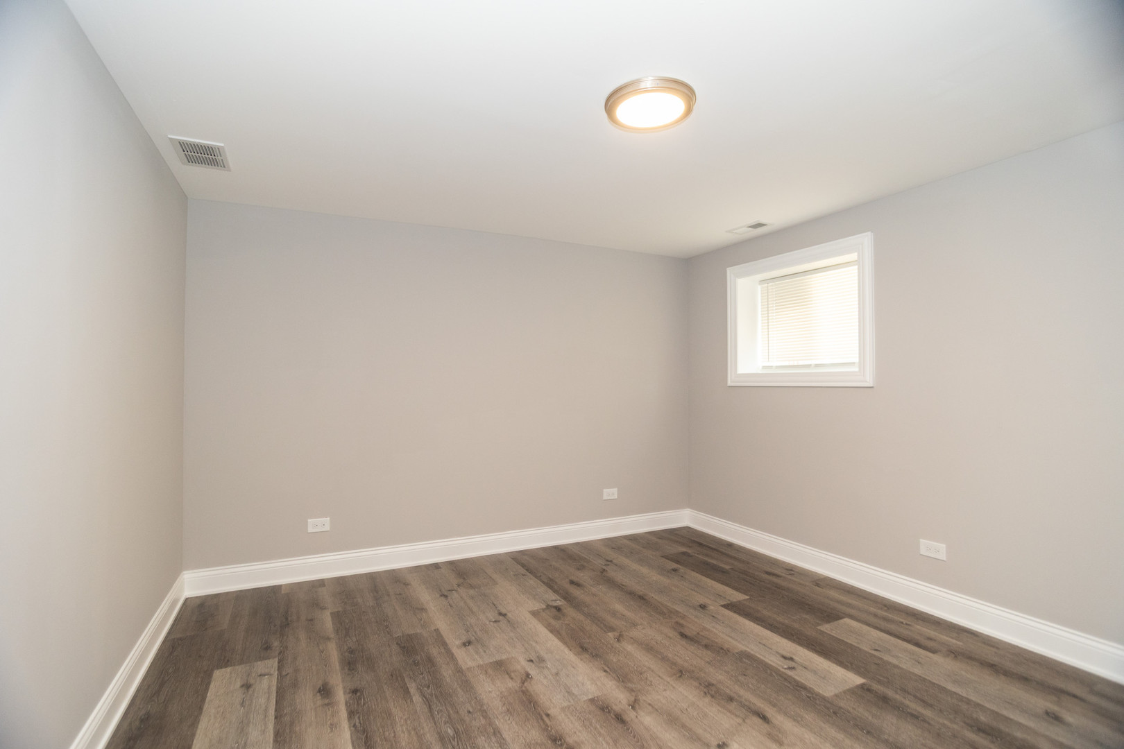 624 E 90th Place, Chicago, IL 60619