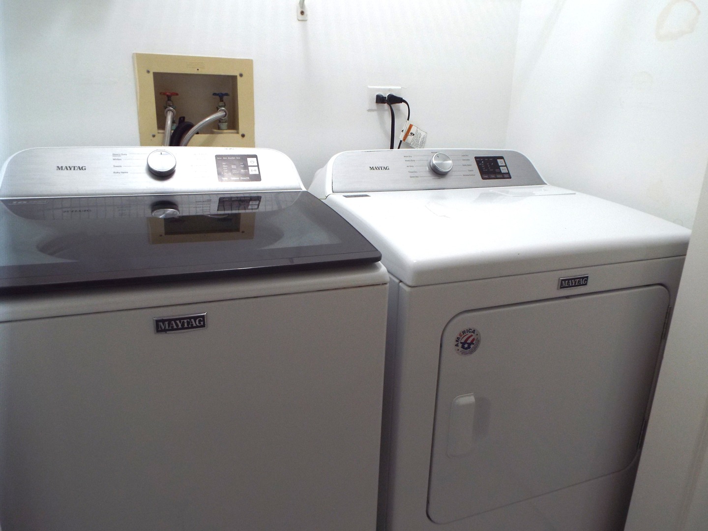 1921 STANFORD Street, Naperville, IL 60565