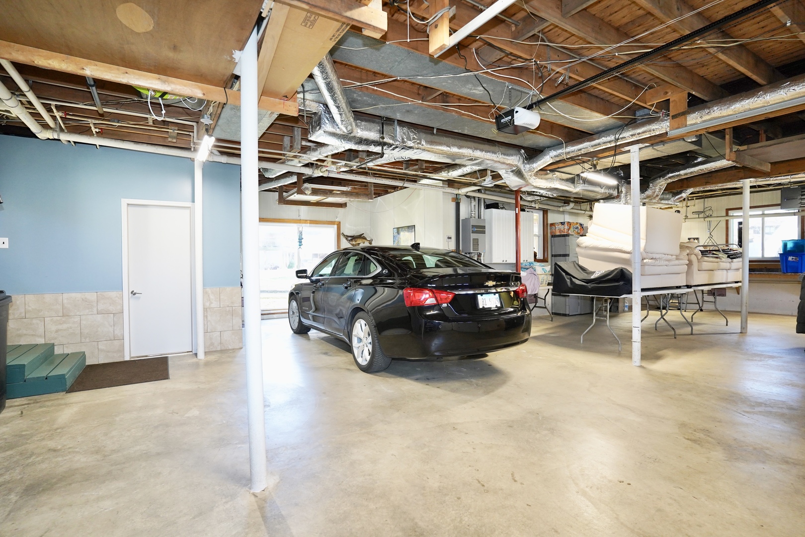 26033 W Catfish Drive, Wilmington, IL 60481