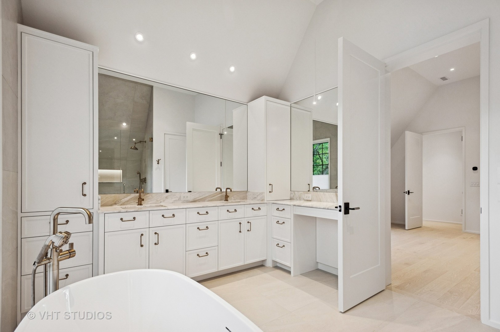 759 Strawberry Hill Drive, Glencoe, IL 60022