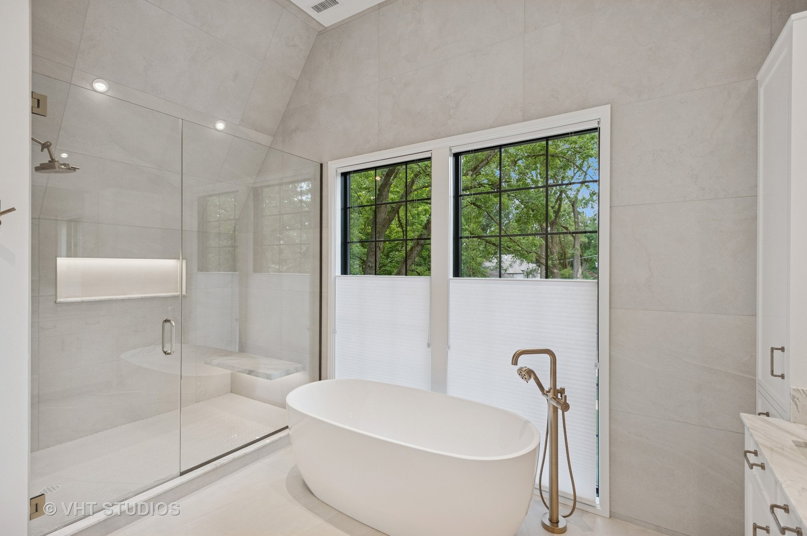 759 Strawberry Hill Drive, Glencoe, IL 60022