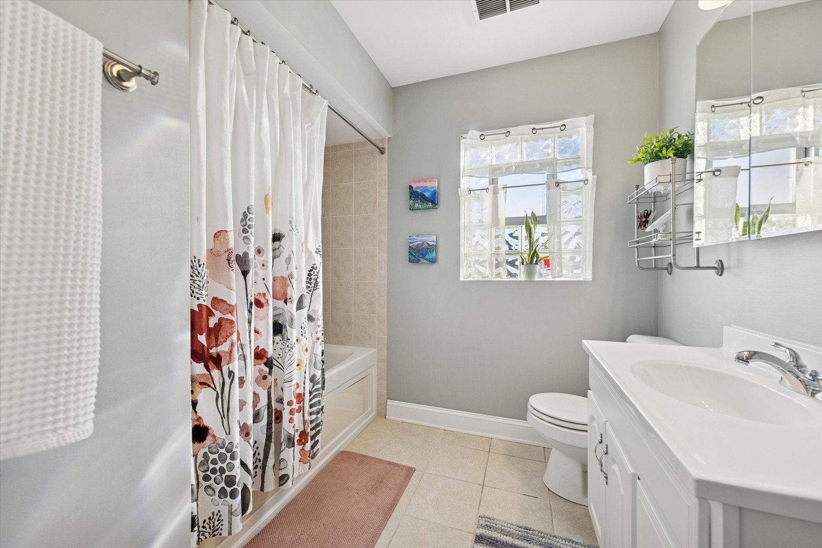 9710 S HARDING Avenue, Evergreen Park, IL 60805