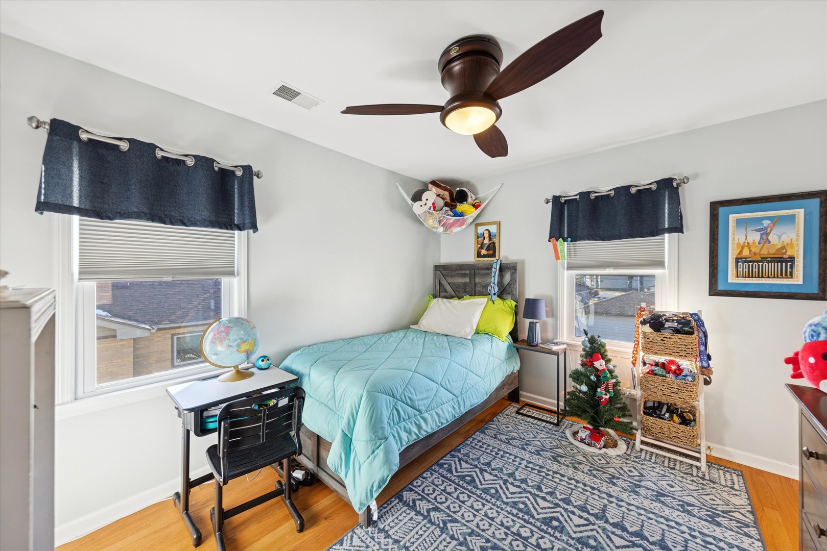 9710 S HARDING Avenue, Evergreen Park, IL 60805