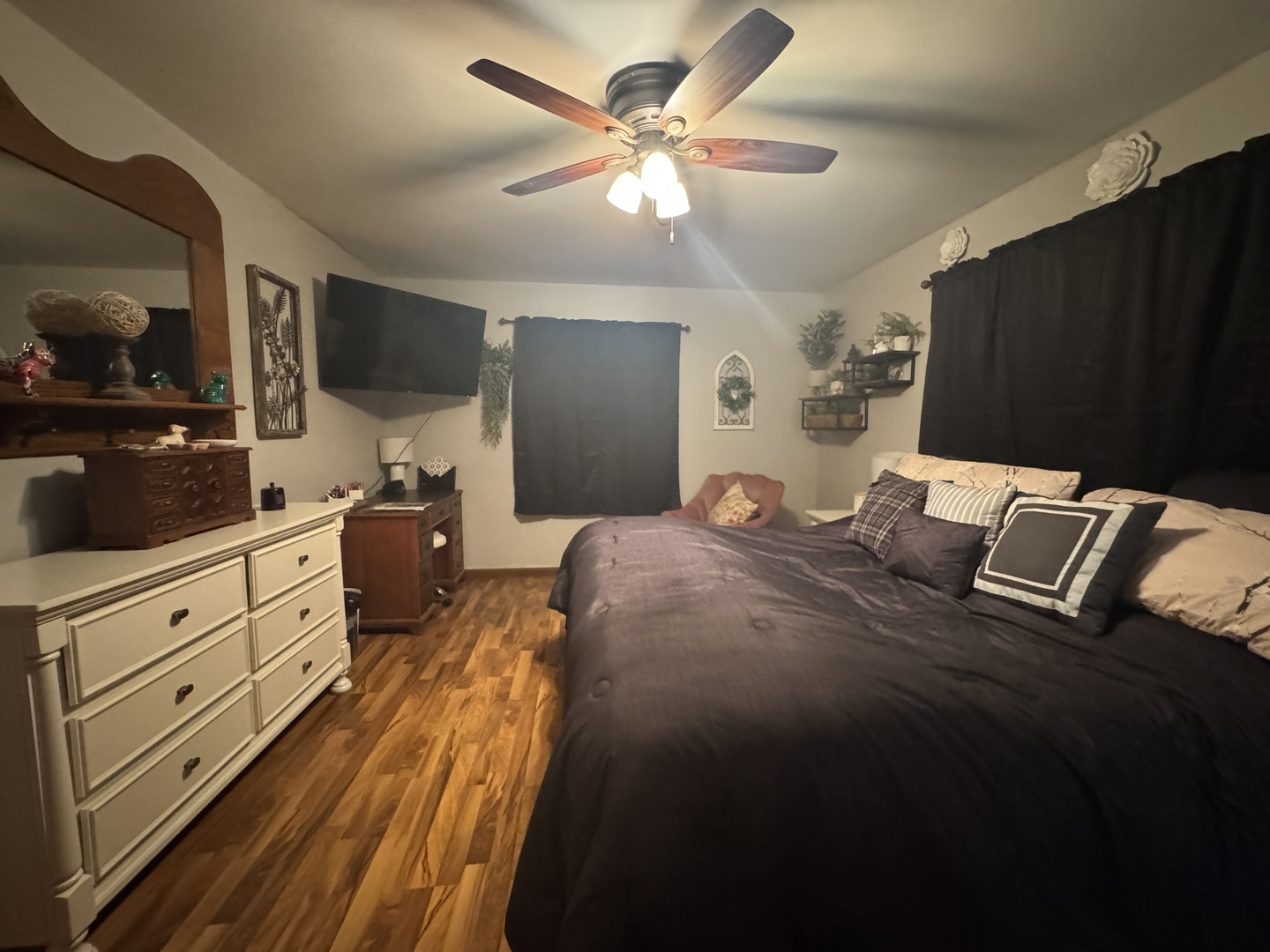 21 Colonial Drive, Clinton, IL 61727