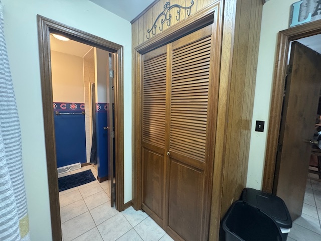 21 Colonial Drive, Clinton, IL 61727