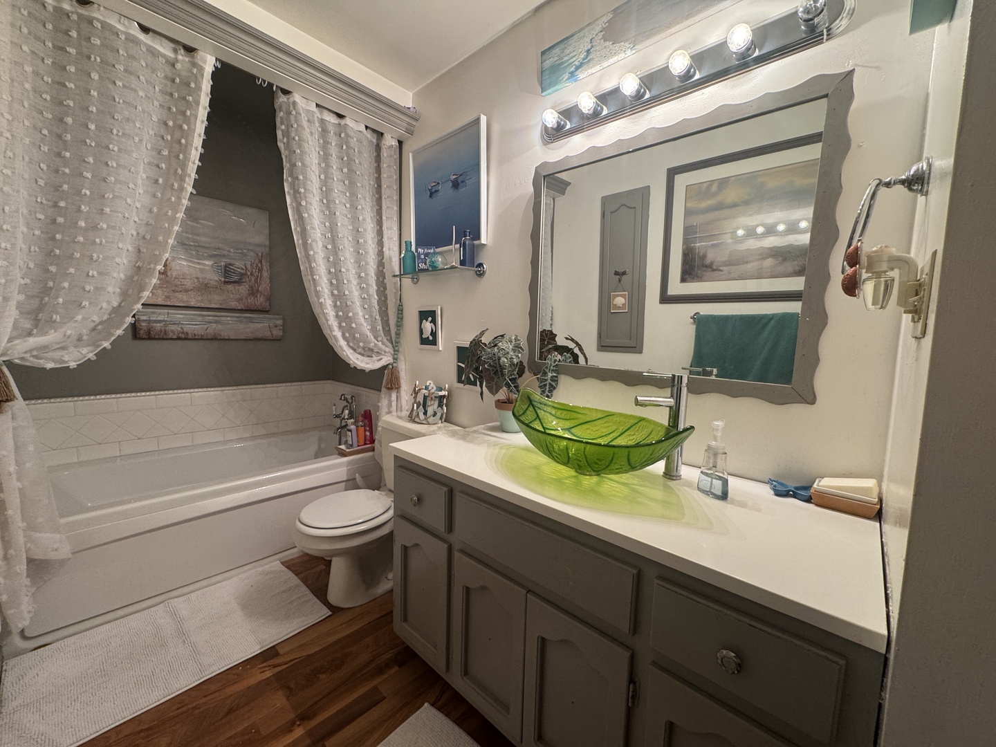 21 Colonial Drive, Clinton, IL 61727