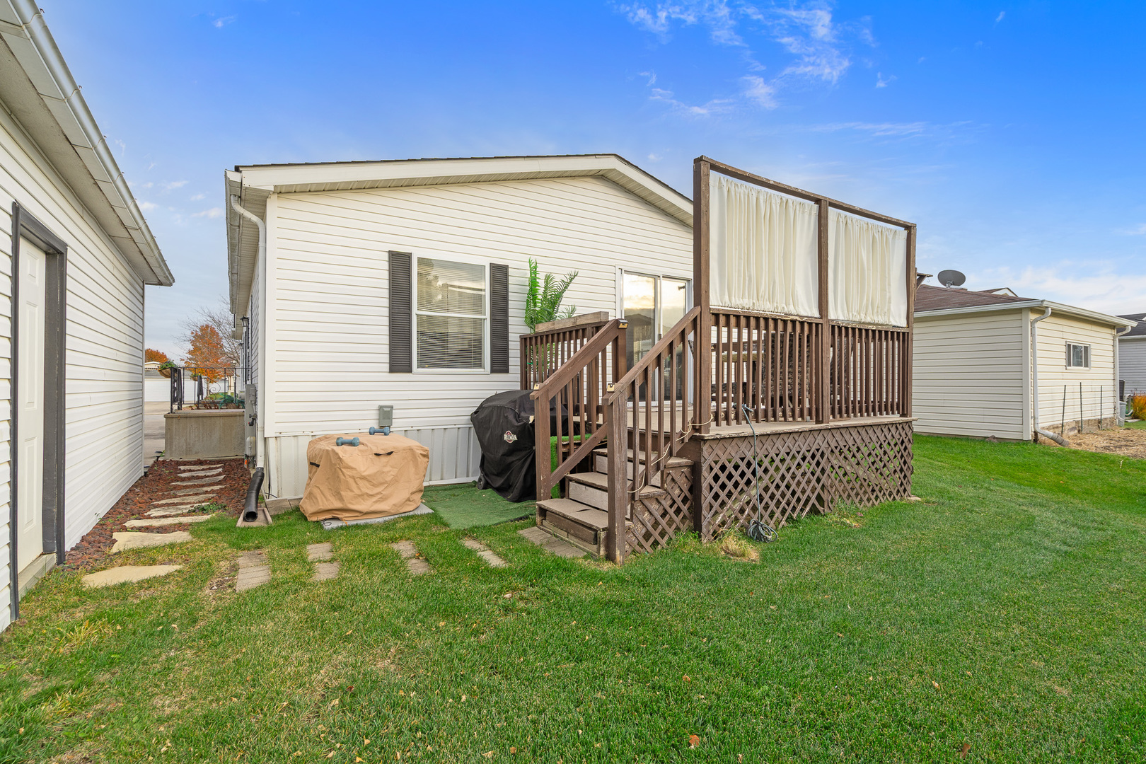 22710 S Ravisloe Lane, Frankfort, IL 60423