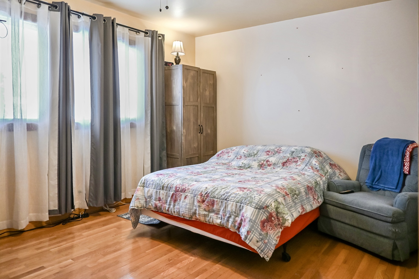 3740 153rd Street, Midlothian, IL 60445