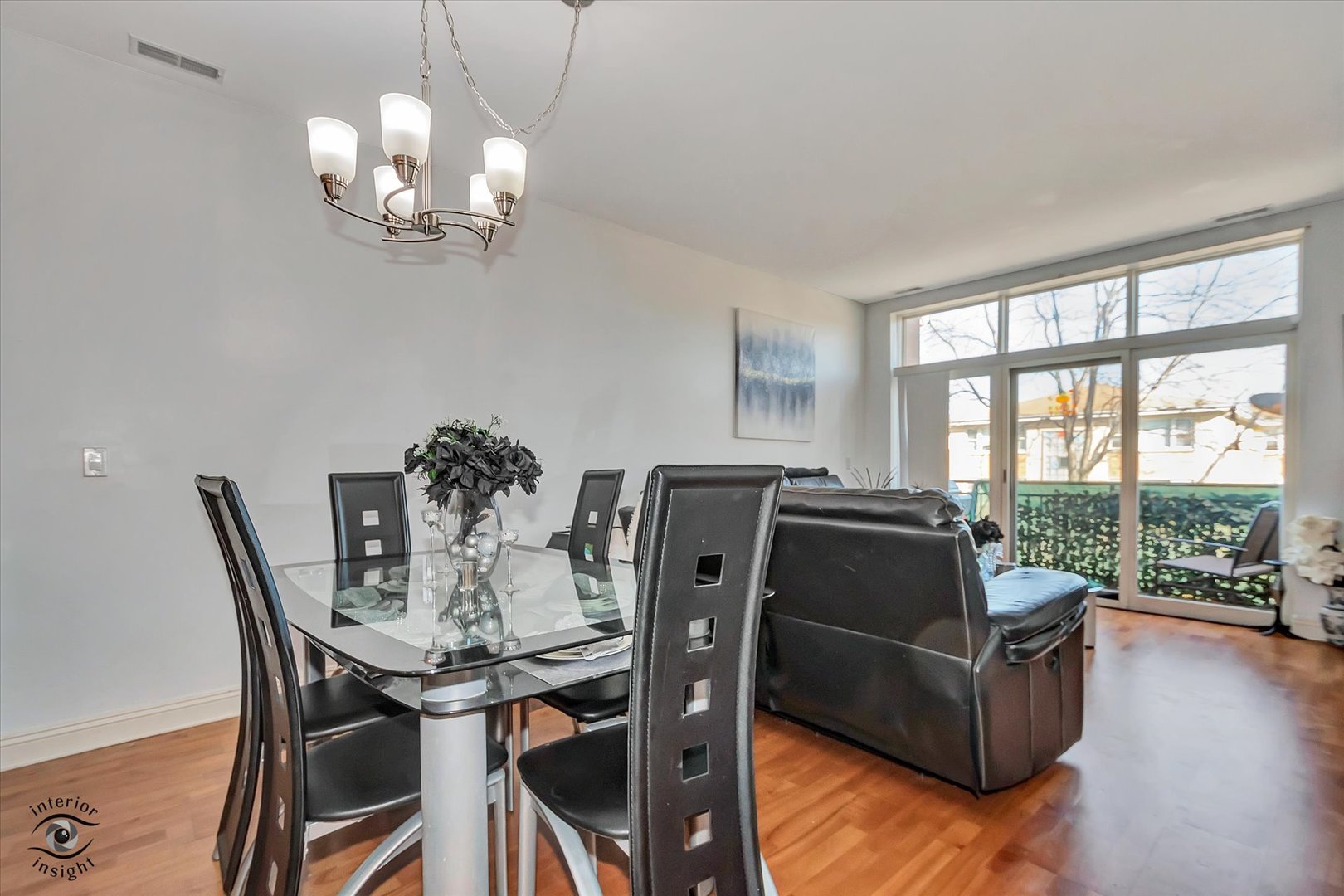 4330 N Neva Avenue #202, Norridge, IL 60706