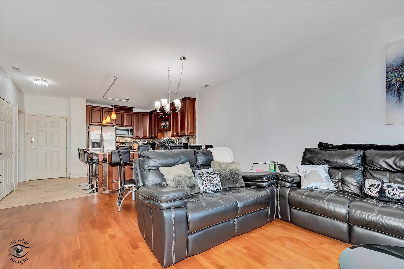 4330 N Neva Avenue #202, Norridge, IL 60706