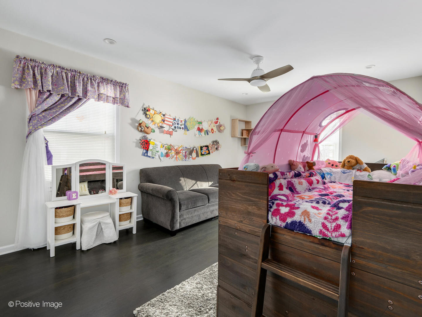 325 W Park Avenue, Wheaton, IL 60189