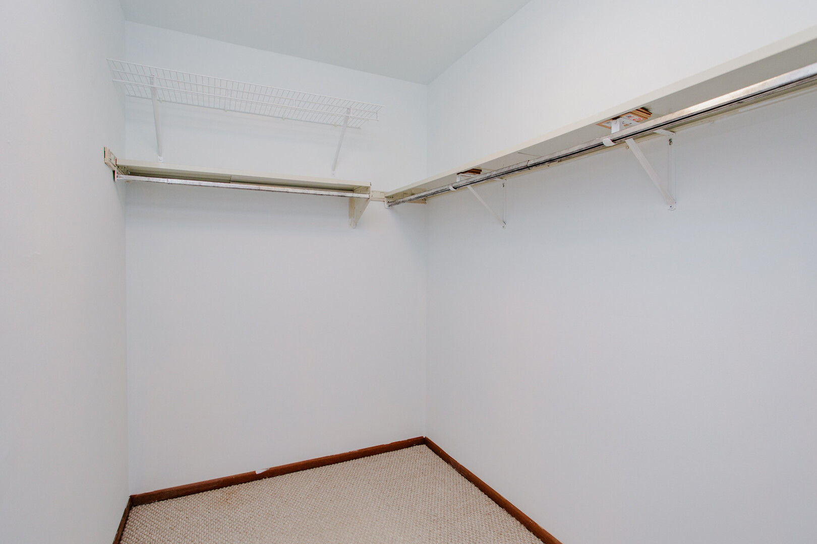 Arlington Heights, IL 60004