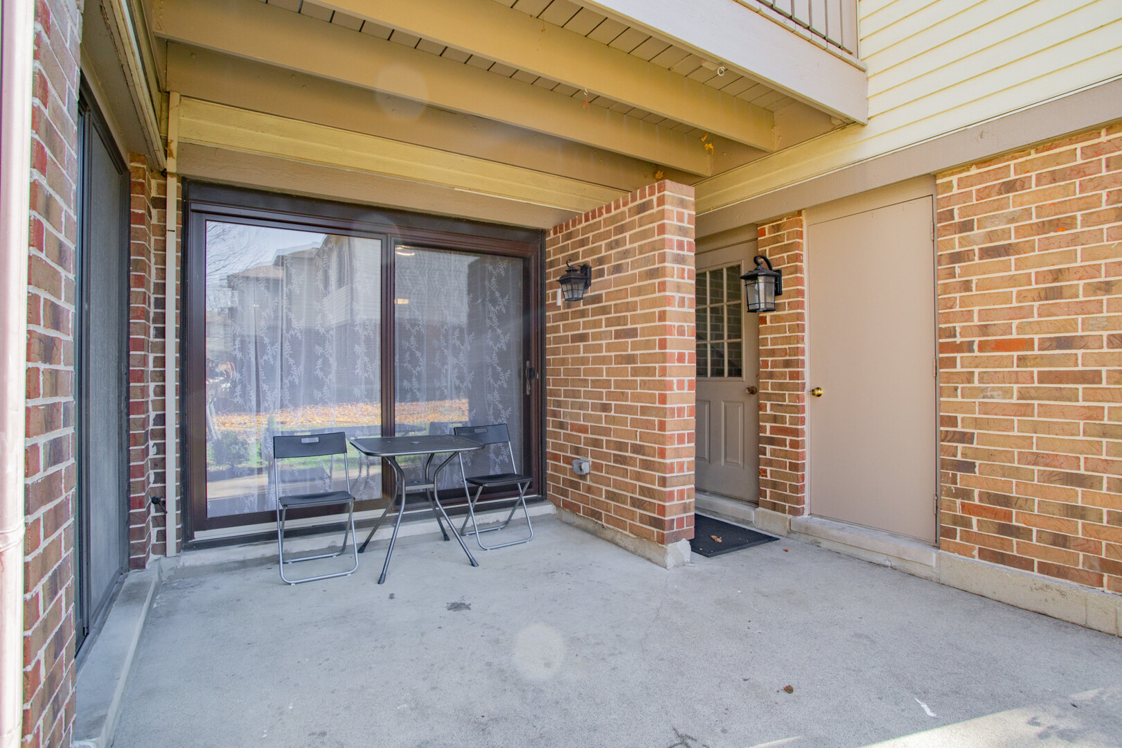 Arlington Heights, IL 60004