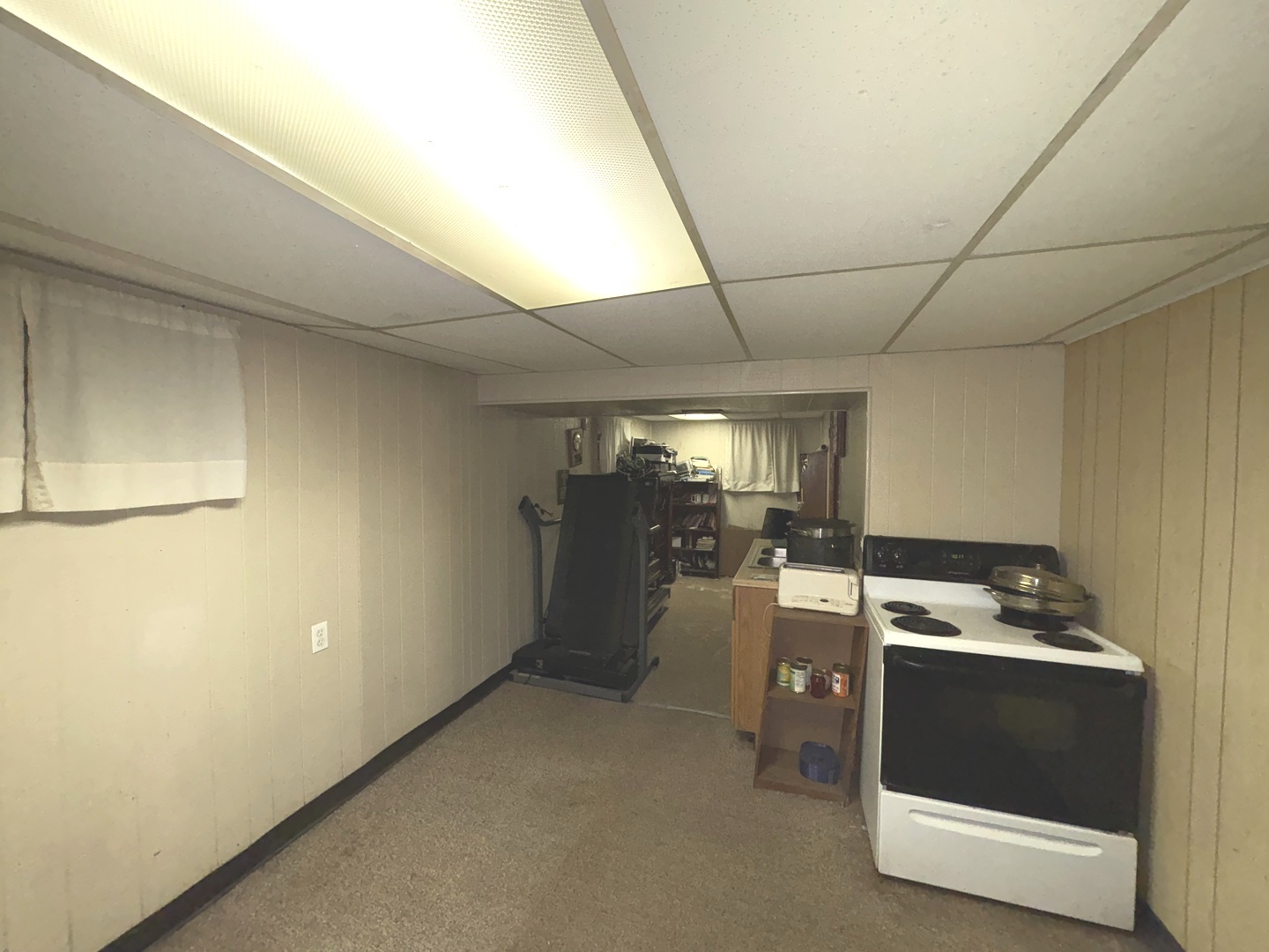 10050 S Green Street, Chicago, IL 60643