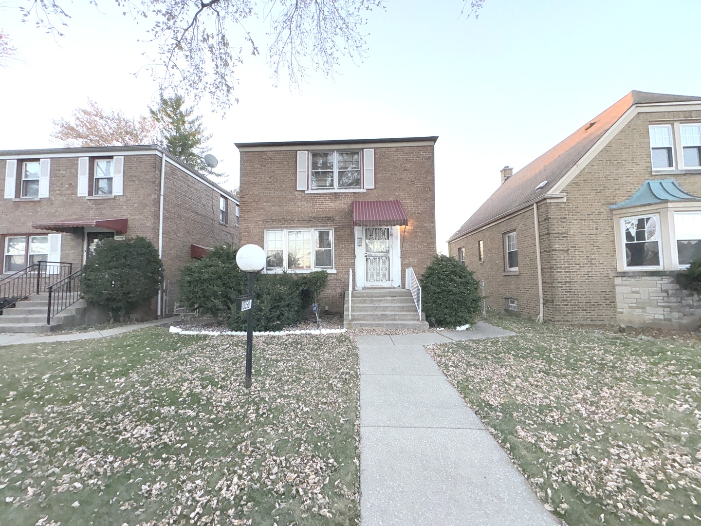10050 S Green Street, Chicago, IL 60643