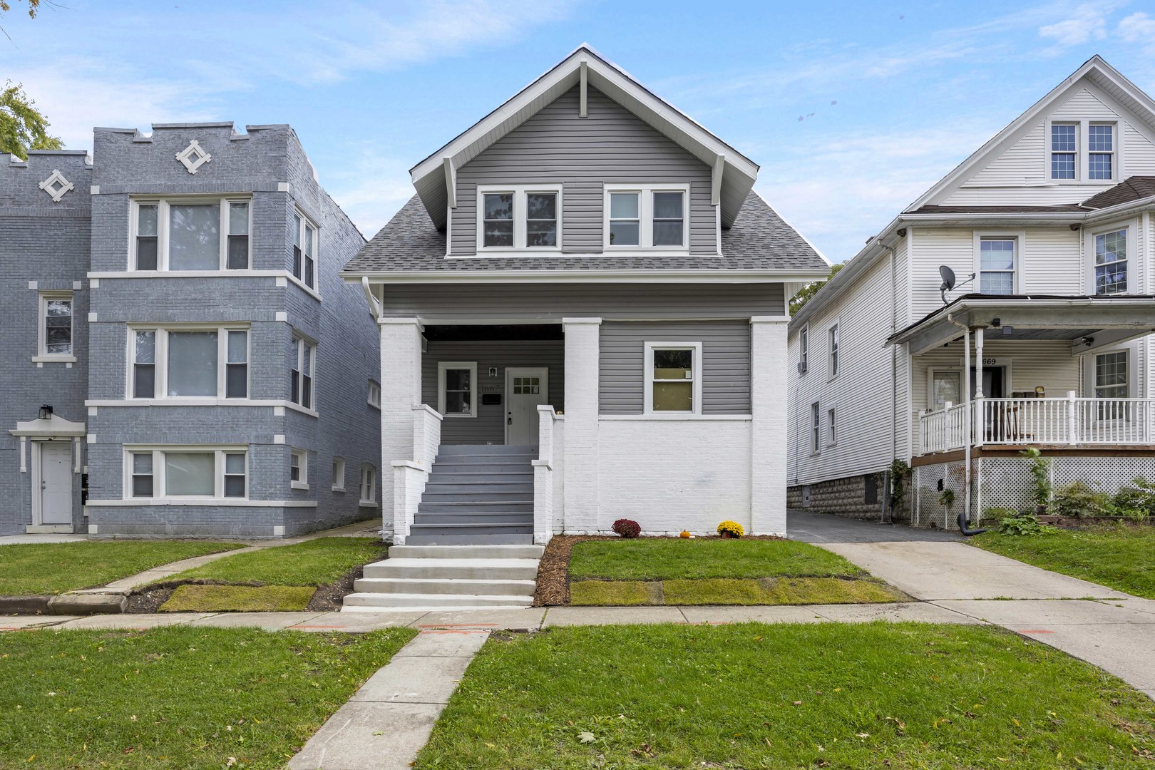 1667 Buena Vista Avenue, Chicago Heights, IL 60411