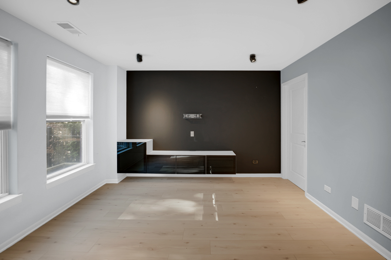 3625 S Morgan Street #C, Chicago, IL 60609