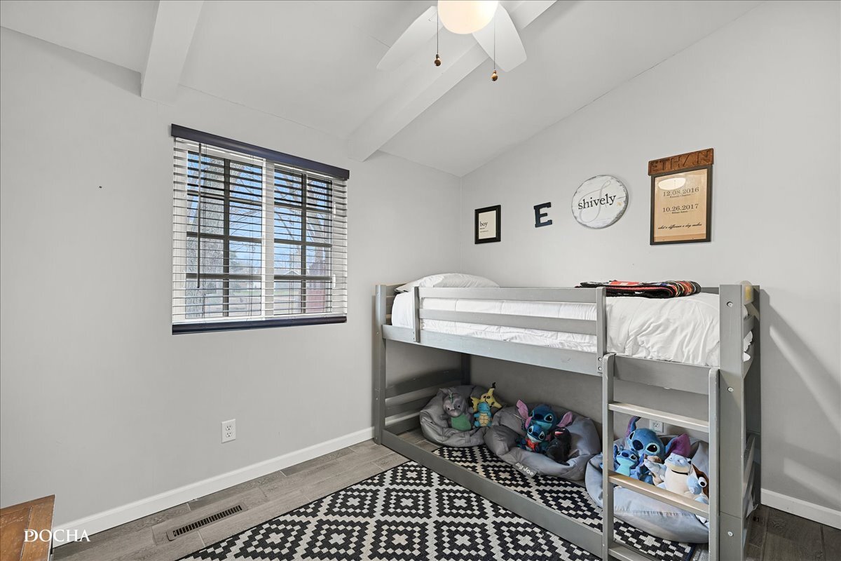 1244 Lakewood Drive, Lake Holiday, IL 60552