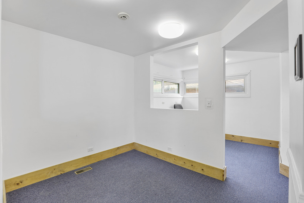 613 S Main Street, Lombard, IL 60148