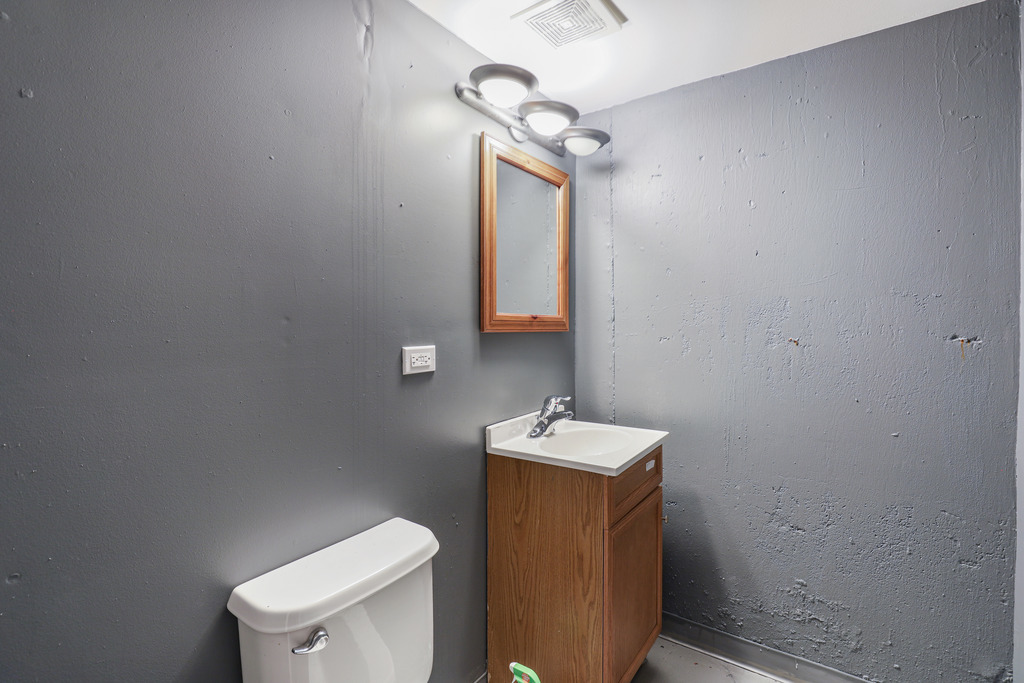 613 S Main Street, Lombard, IL 60148