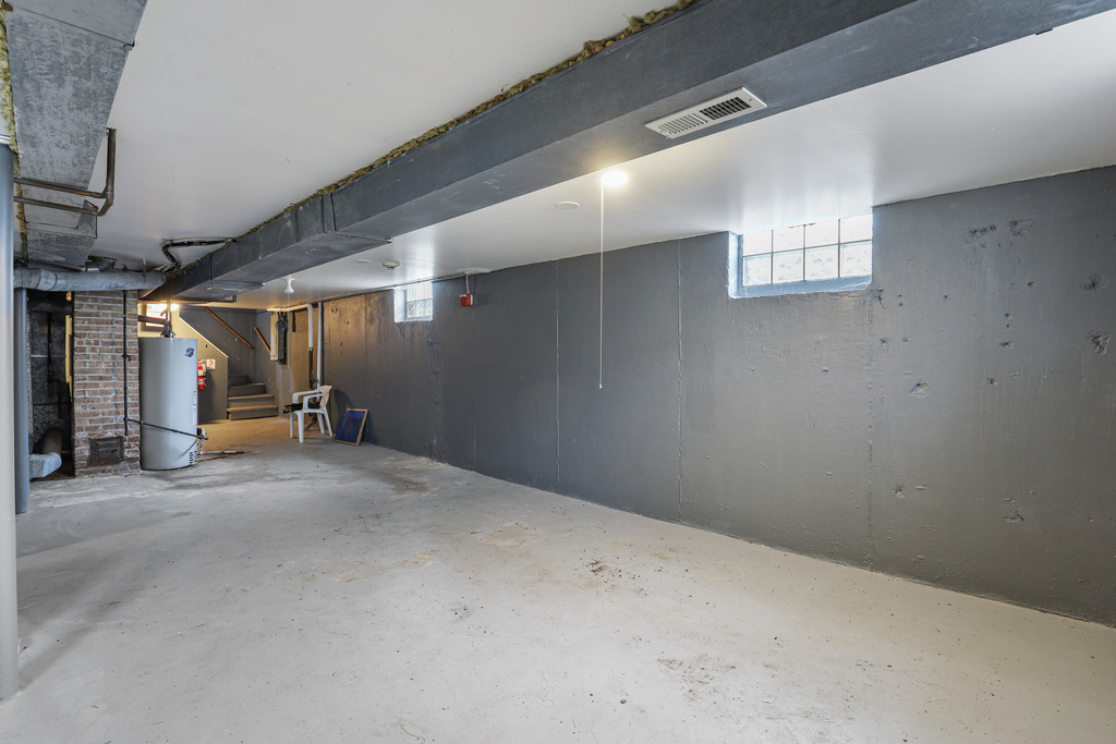 613 S Main Street, Lombard, IL 60148