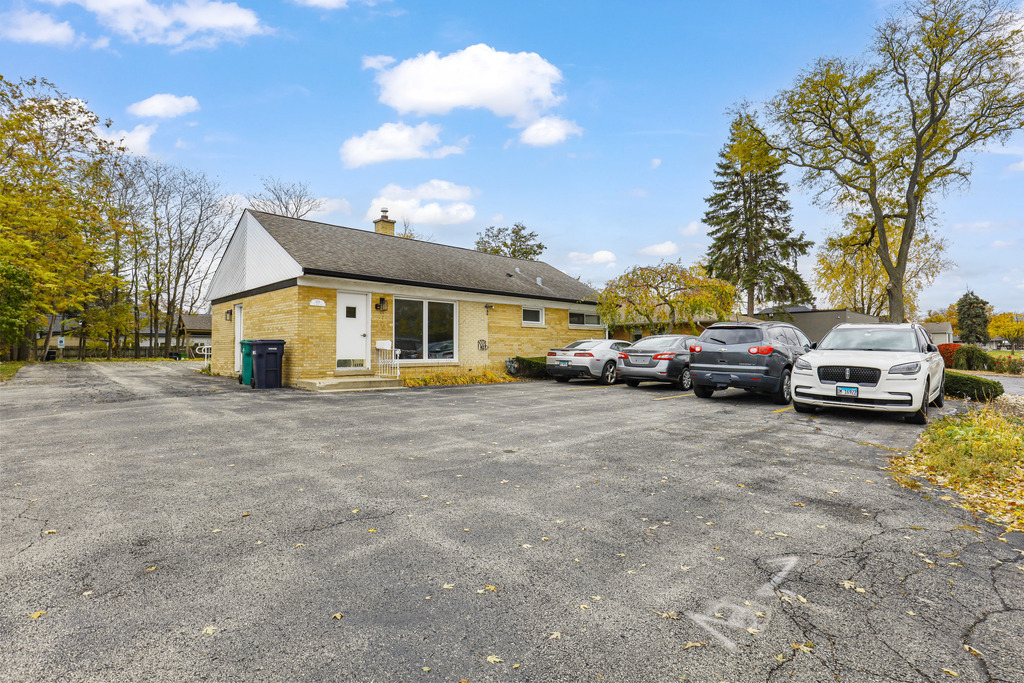 613 S Main Street, Lombard, IL 60148